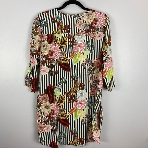 Anthropologie 'Fig & Flower' • Striped Floral Tunic Blouse • Size M - Picture 8 of 9